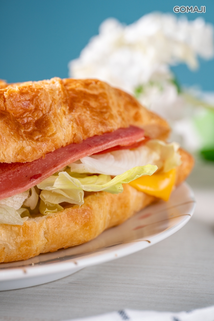 日式千島火腿起司鮮疏可頌