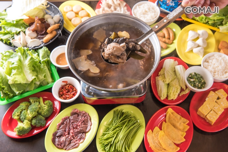 梅嶺梅子雞火鍋專賣店