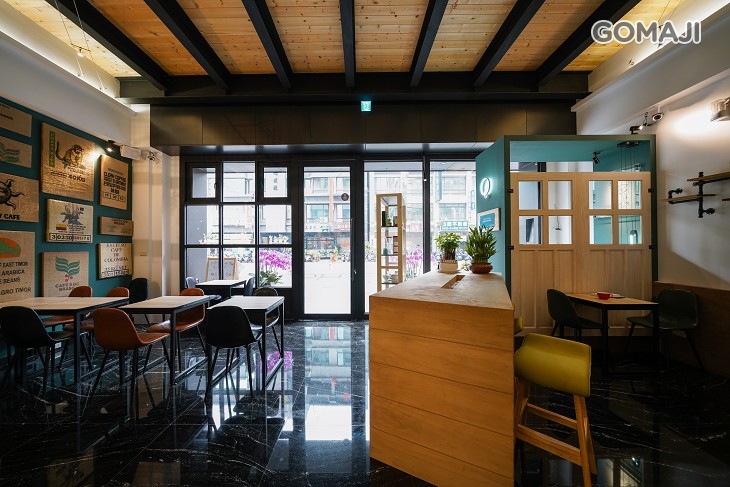 羅斯朵·晴天現烘咖啡屋(凹子底店)