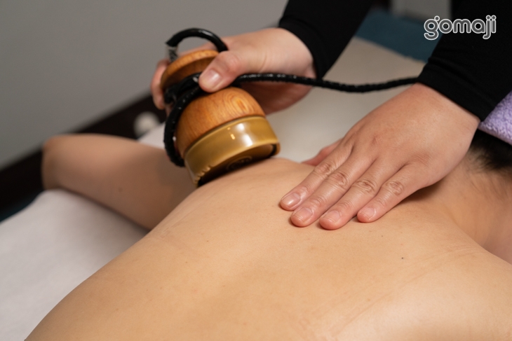 溫潤美背精油循環排導按摩+手肩頸釋壓放鬆