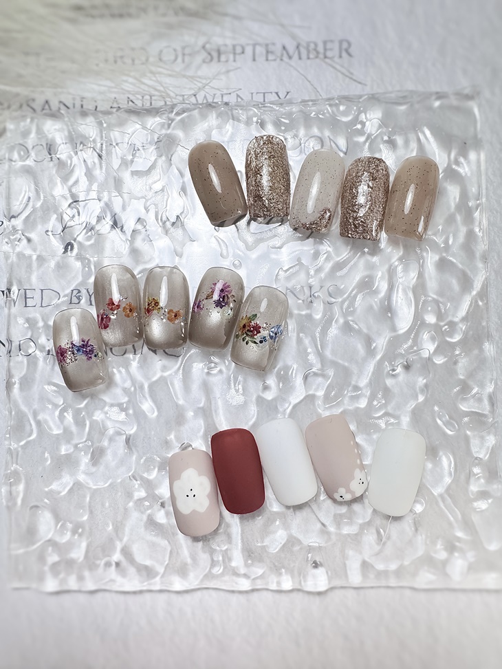 雜誌設計款凝膠美甲