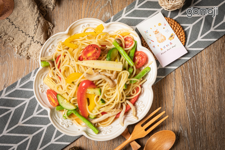 炒時蔬義大利麵+海鹽檸檬