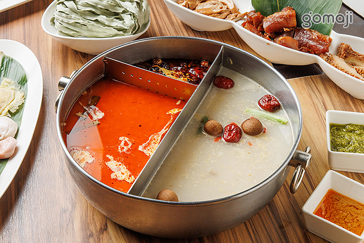 經典辣味鍋&養生白味鍋