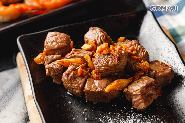 嫩煎招牌菲力牛排 