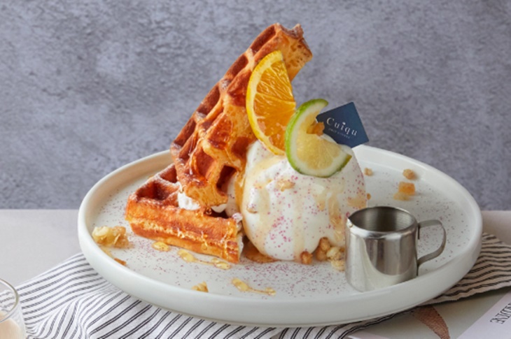 蜂蜜優格冰淇淋鬆餅