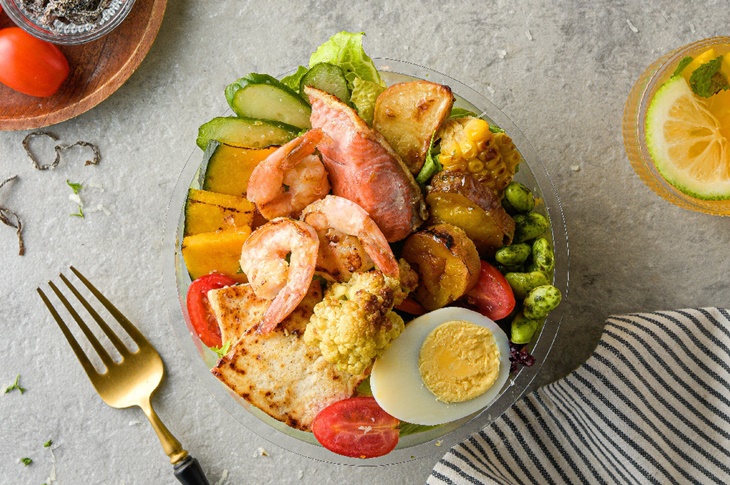 鮮蝦鮭海味集錦沙拉碗