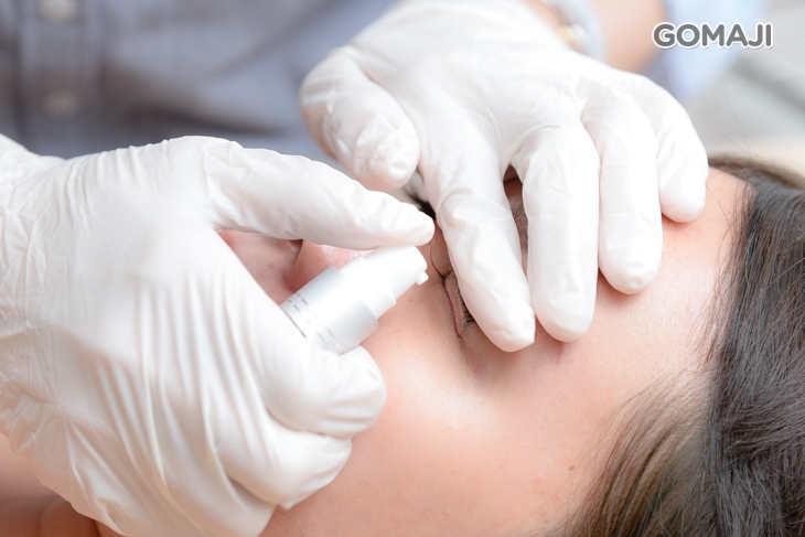  眼部舒緩修護保養