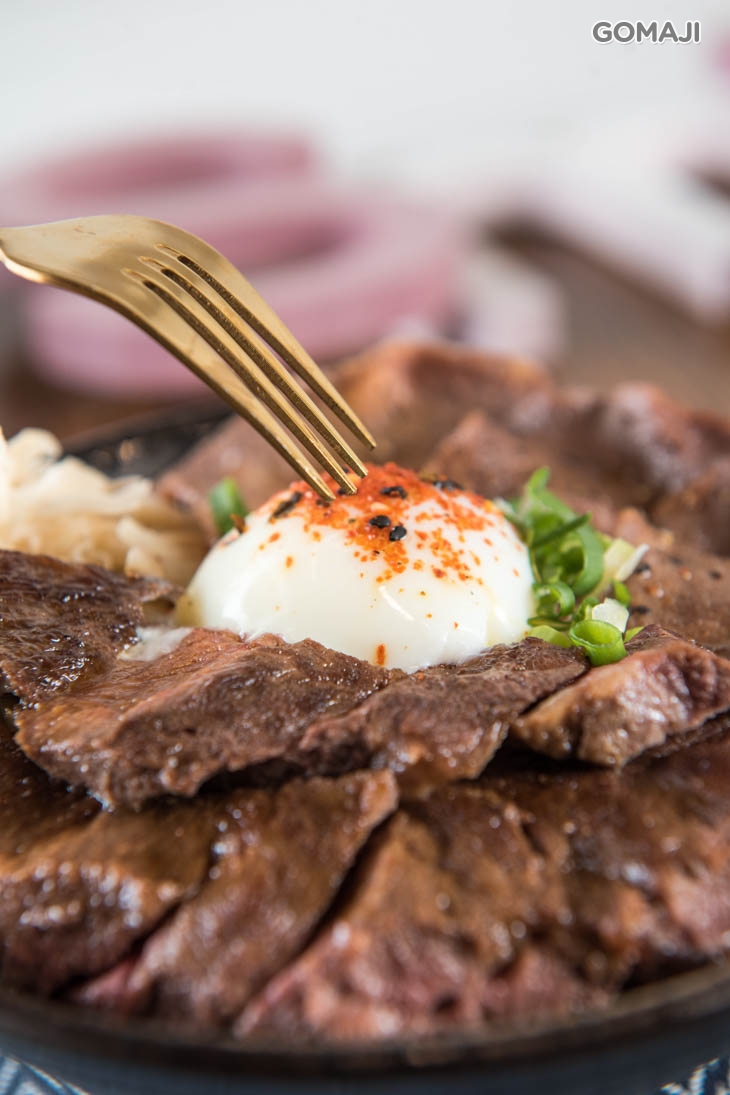 漢子肉控雙拼丼