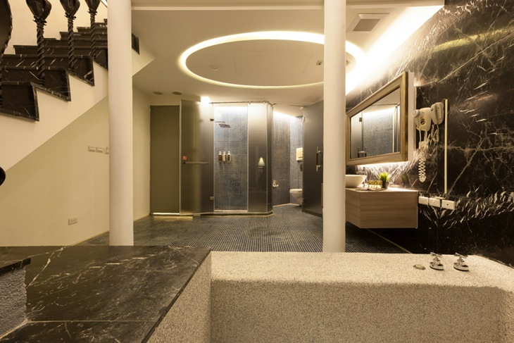 Motel雙人房(車庫房)