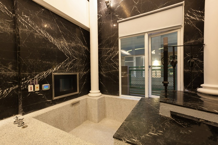 Motel雙人房(車庫房)