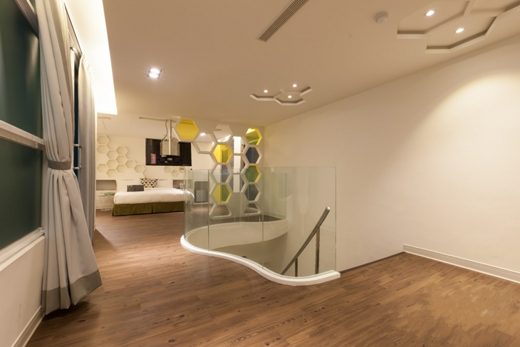 Motel四人房(車庫房)