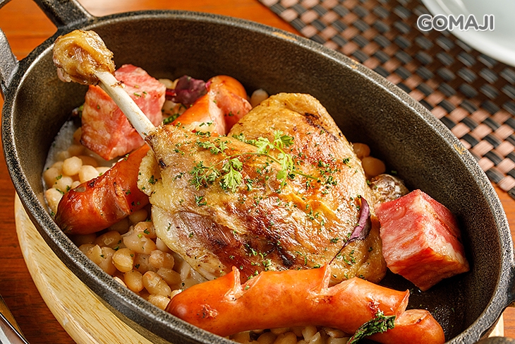 西南法砂鍋古典式油封櫻桃鴨腿