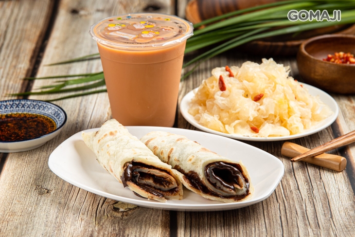 巧克力捲餅+白木耳+泰式奶茶