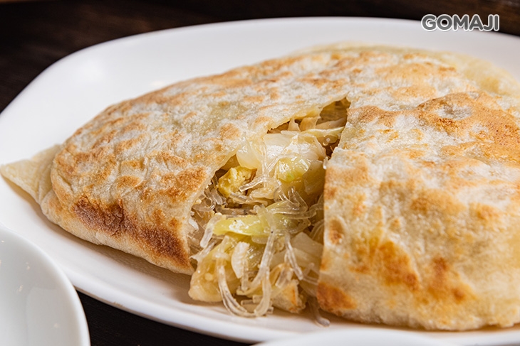 高麗菜盒＋素雞＋小米粥＋黑豆水