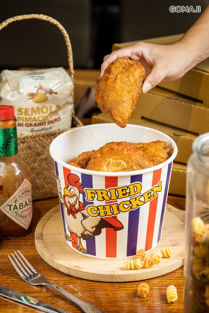 B.六塊炸雞歡樂分享桶