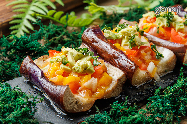 茄子吐司佐蜜桃莎莎醬