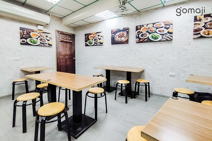 張家嘉義雞肉飯