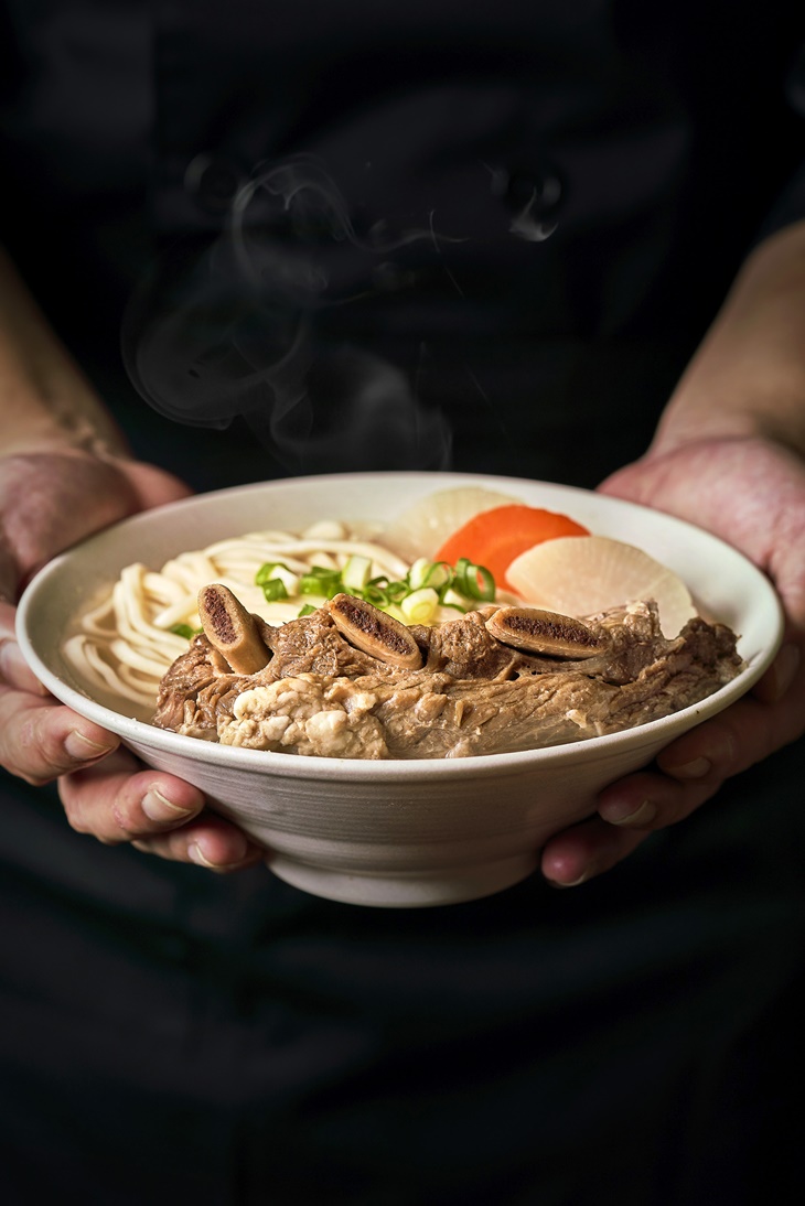 招牌清燉牛骨麵