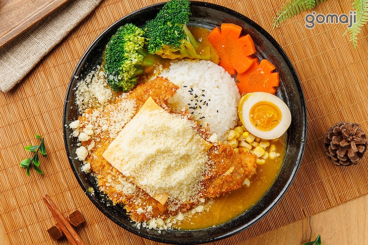 起司豬排咖哩飯