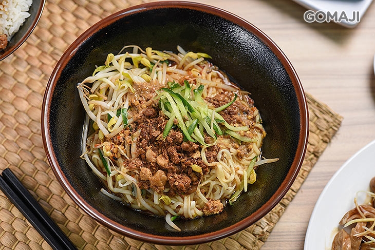 特製辣椒豬肉乾意麵