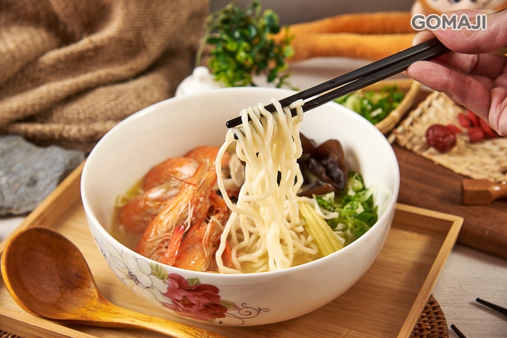 蝦濤洶湧雞湯麵