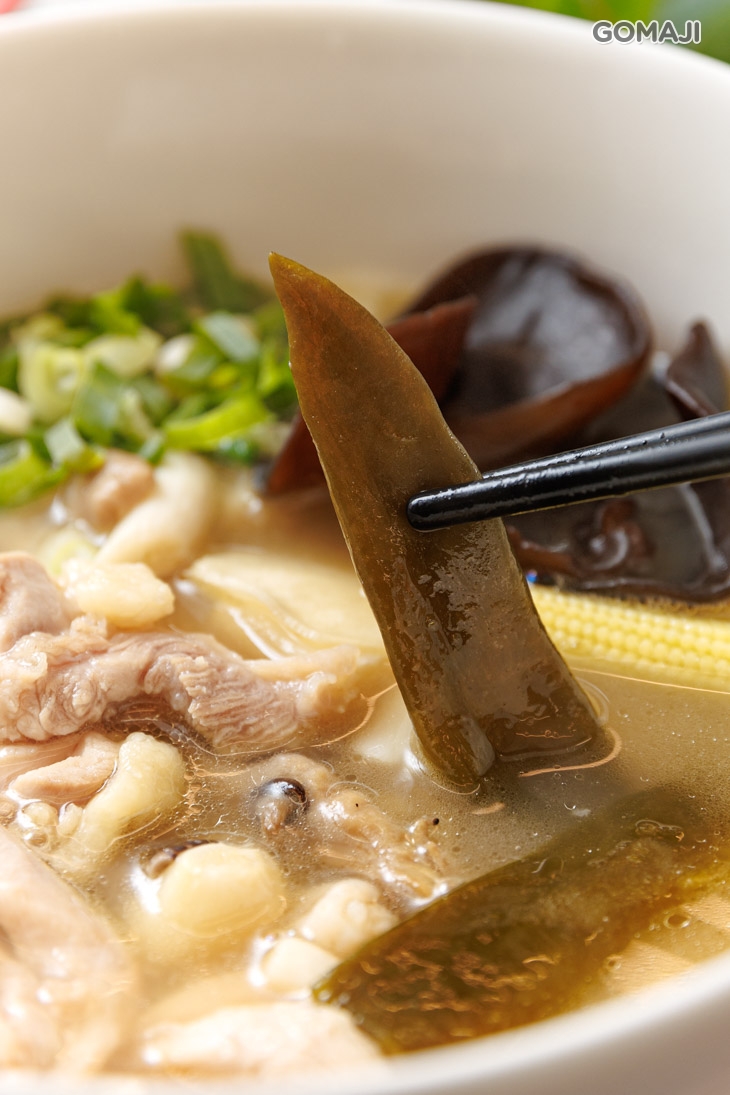 剝皮辣椒雞肉湯(飯)