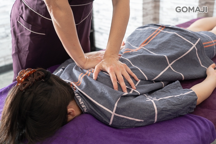 專業獨特手技足部芳香按摩 