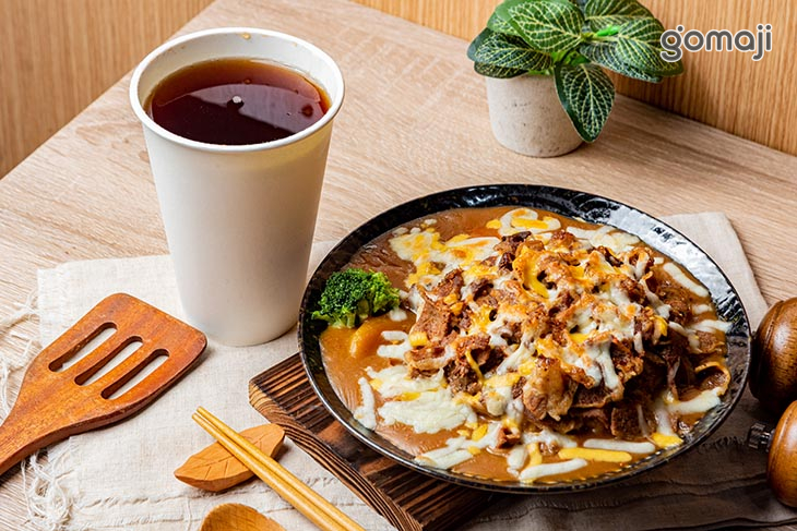 A.鑫丼咖哩單人餐