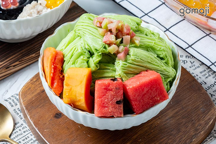 雪花冰加料加鮮水果