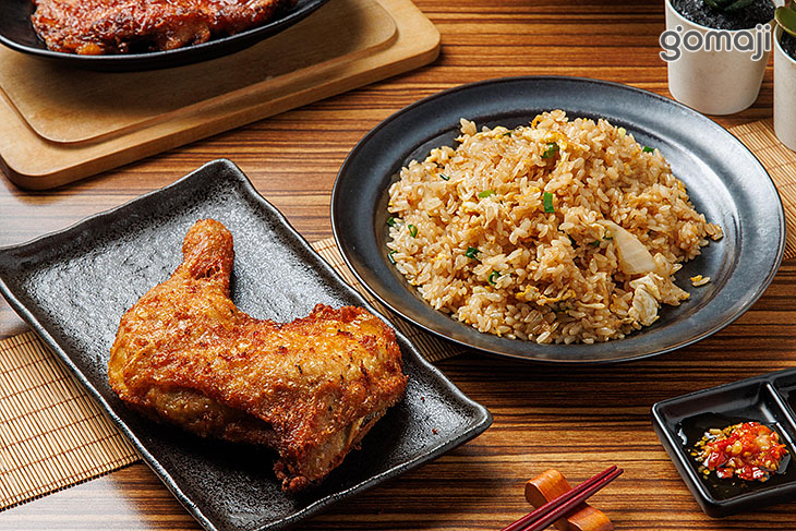 雞腿炒飯
