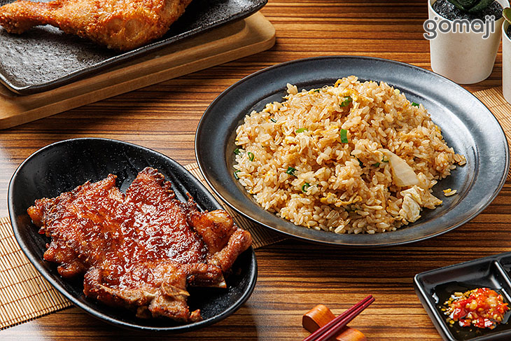 排骨炒飯