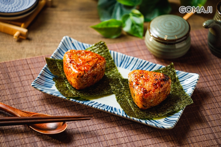 鮭魚鬆烤飯糰