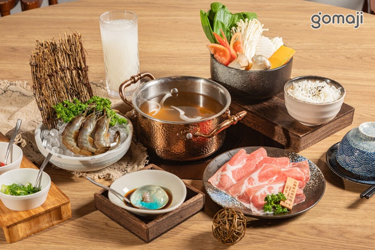 A.午間限定海陸一人前豬嫩肩鍋物套餐