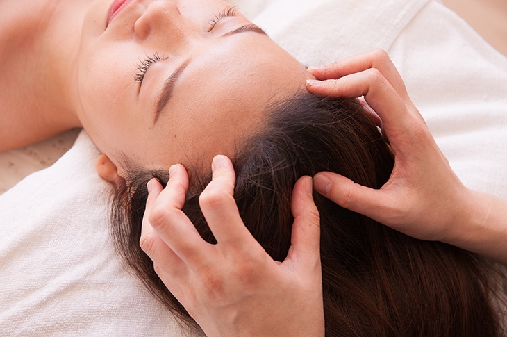頭部舒壓按摩