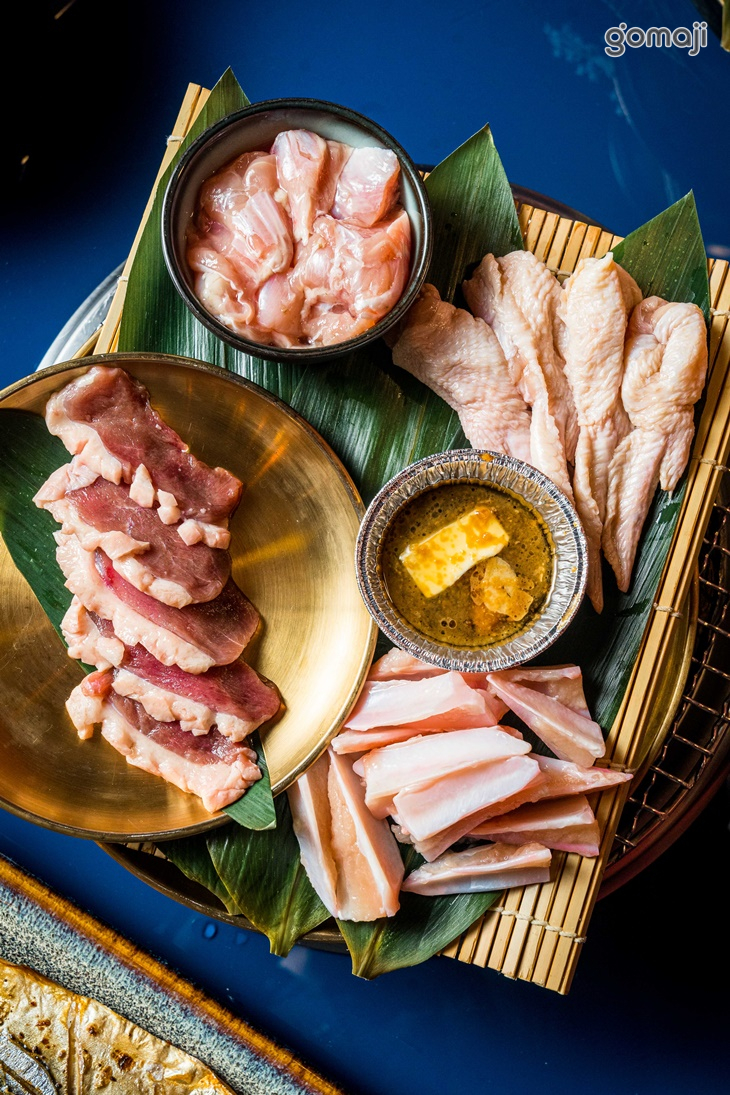 醬烤嫩鴨胸+雞肉組合(雞腿肉+298腿肉+雞軟骨)