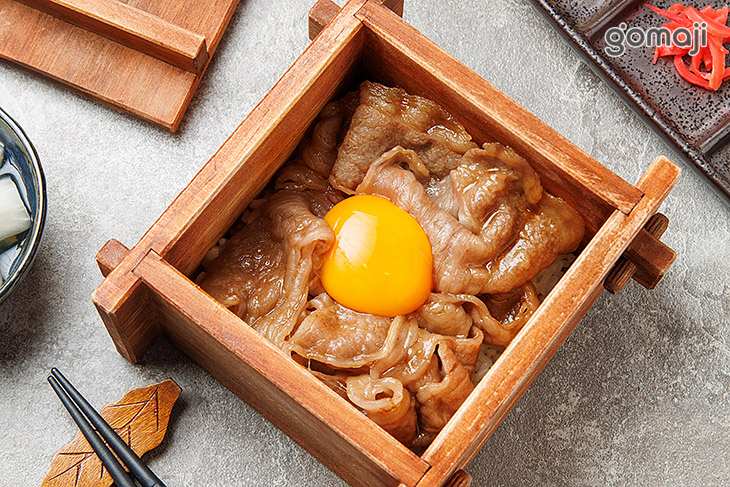 A5鹿兒島和牛莎朗越光寶盒