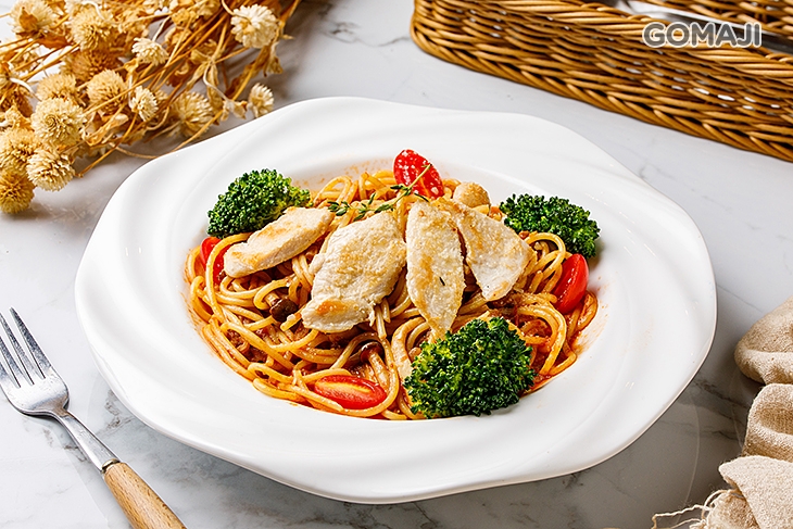 田園蕃茄雞肉義大利麵