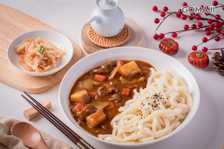 牛腩咖哩烏龍麵 + 當日35元涼拌小菜一份