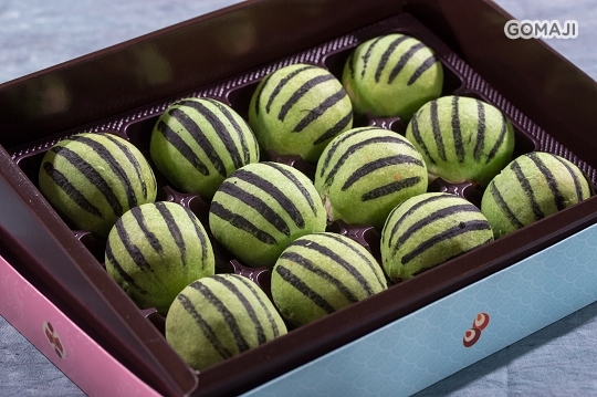 西瓜月饼礼盒一盒(12入) / b.童趣造型月饼礼盒一盒(12入)