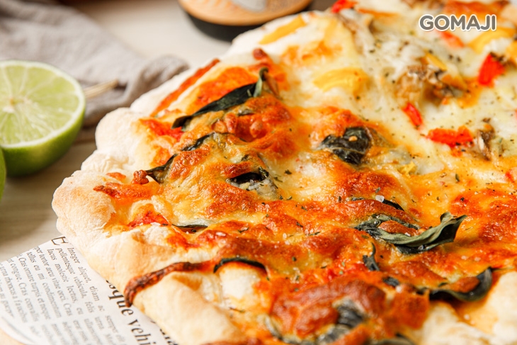 瑪格莉特披薩+白醬奶油胡椒蘑菇披薩