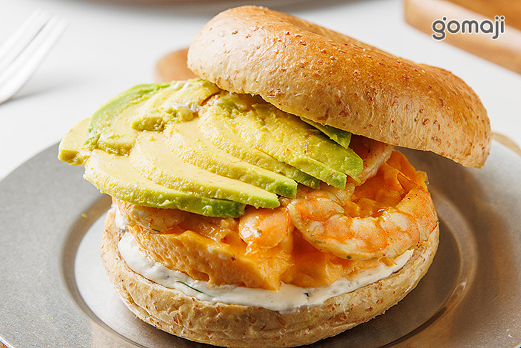 酪梨鮮蝦 貝果堡