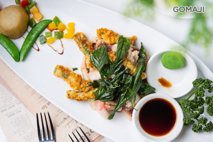 義式炸中捲佐辣味番茄沙司