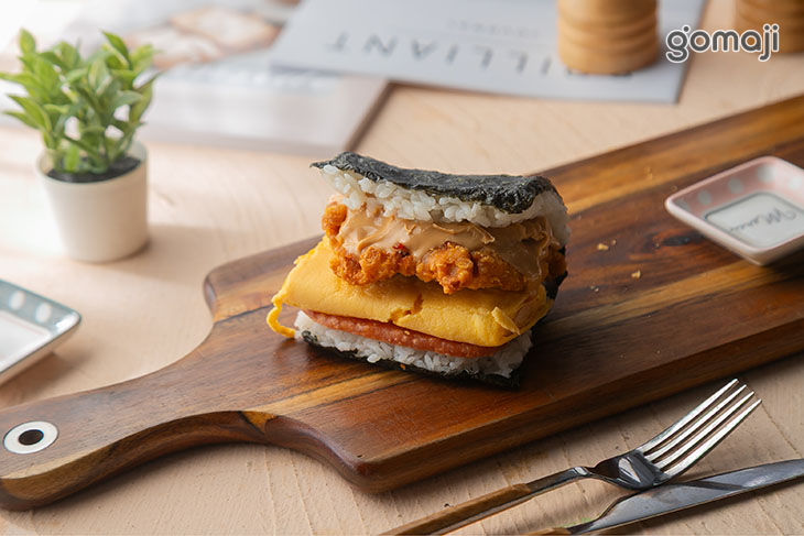 花生卡啦雞飯糰