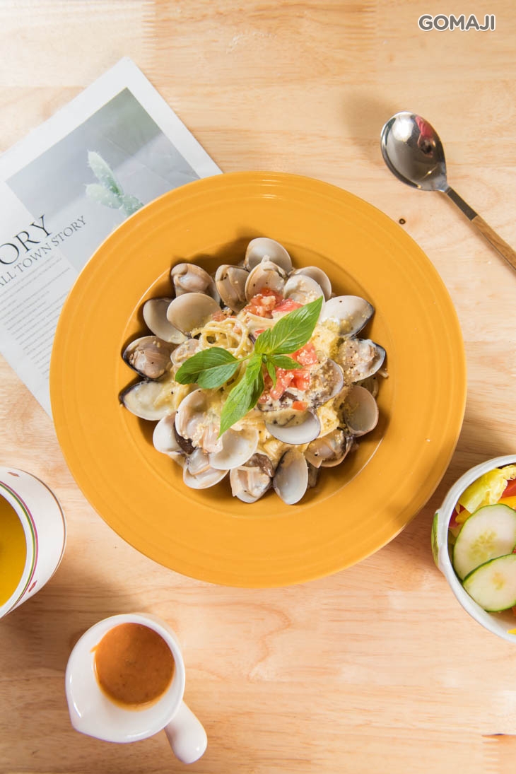 奶油蛤蠣義大利麵