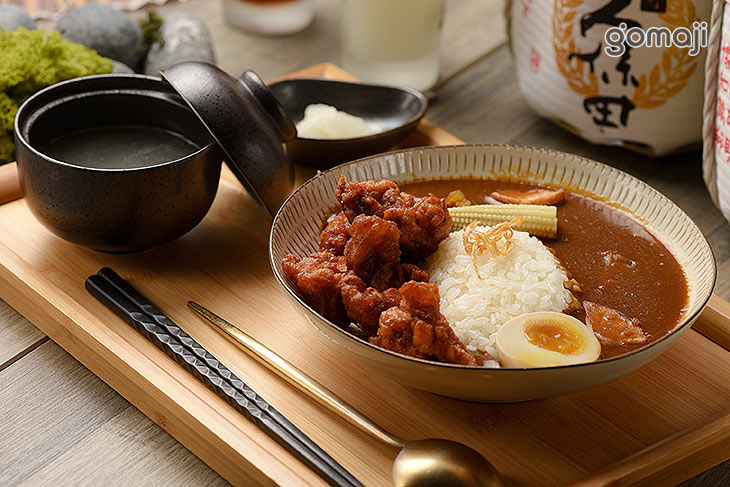 炸雞咖哩定食