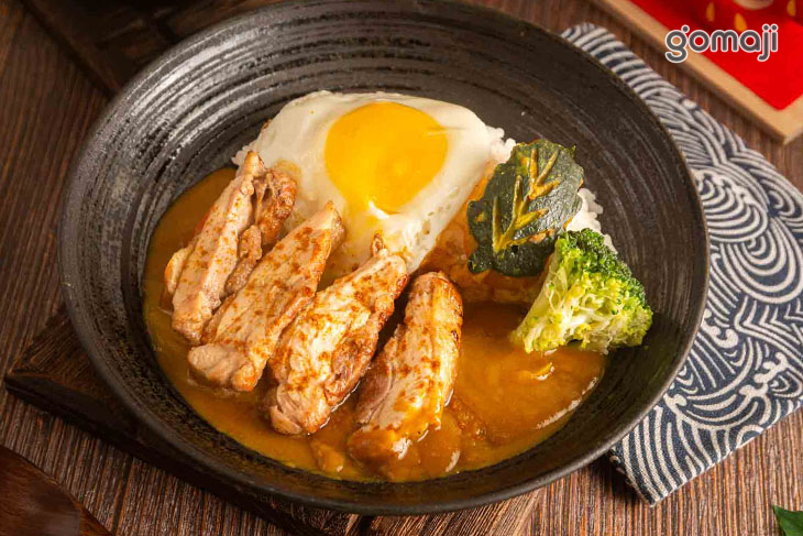 咕咕咖哩飯