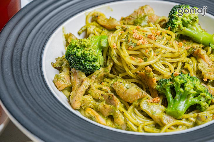 青醬松阪豬直麵套餐