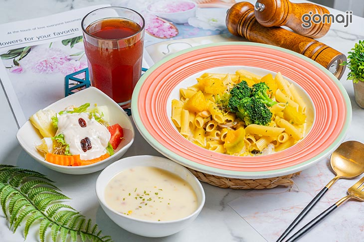 南瓜野菇斜管麵套餐(素)