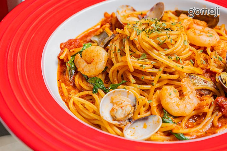 泰式酸辣海鮮直麵套餐