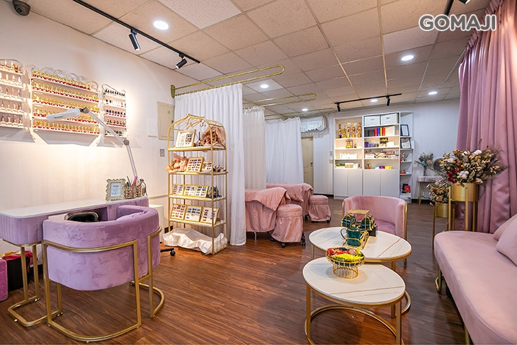 靚晶晶美甲美睫紋繡護膚館